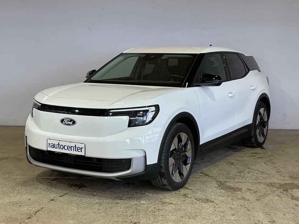 Ford Explorer 82 Premium Extended Range 5d