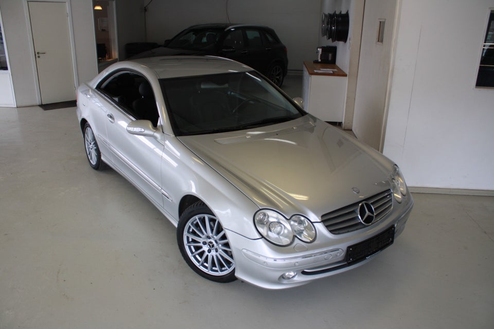 Mercedes CLK320 3,2 Elegance aut. 2d