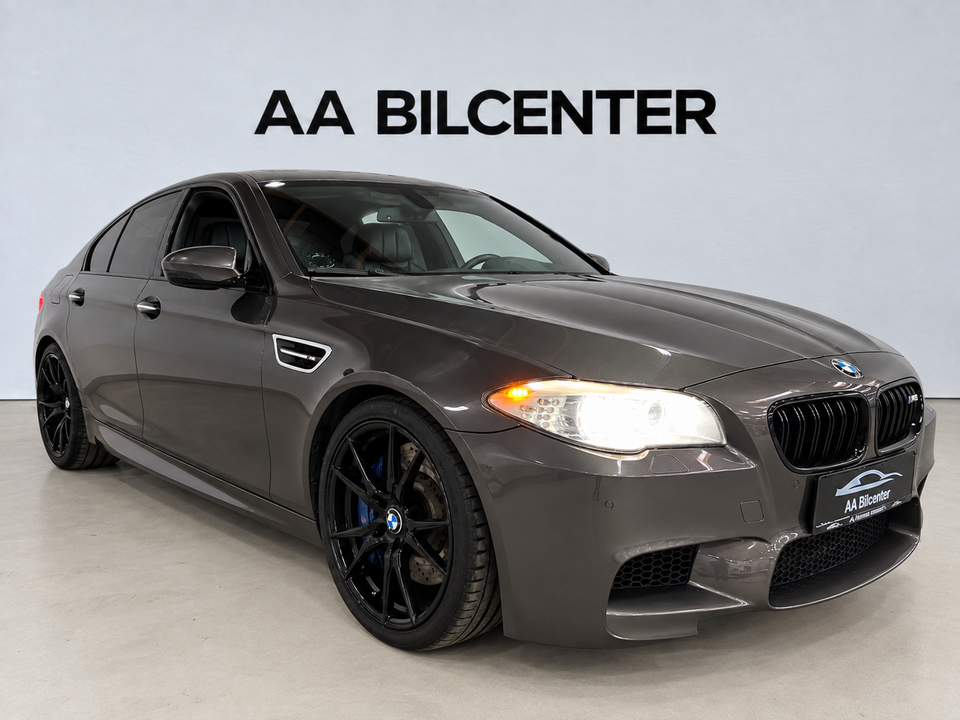 BMW M5 4,4 aut. 4d