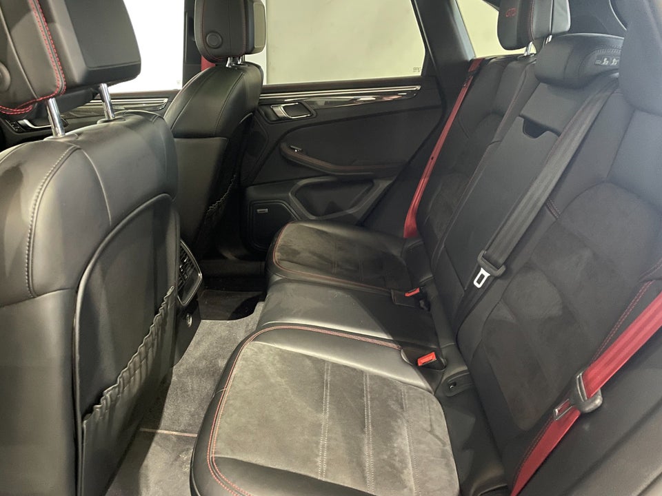 Porsche Macan GTS 3,0 PDK Van 5d