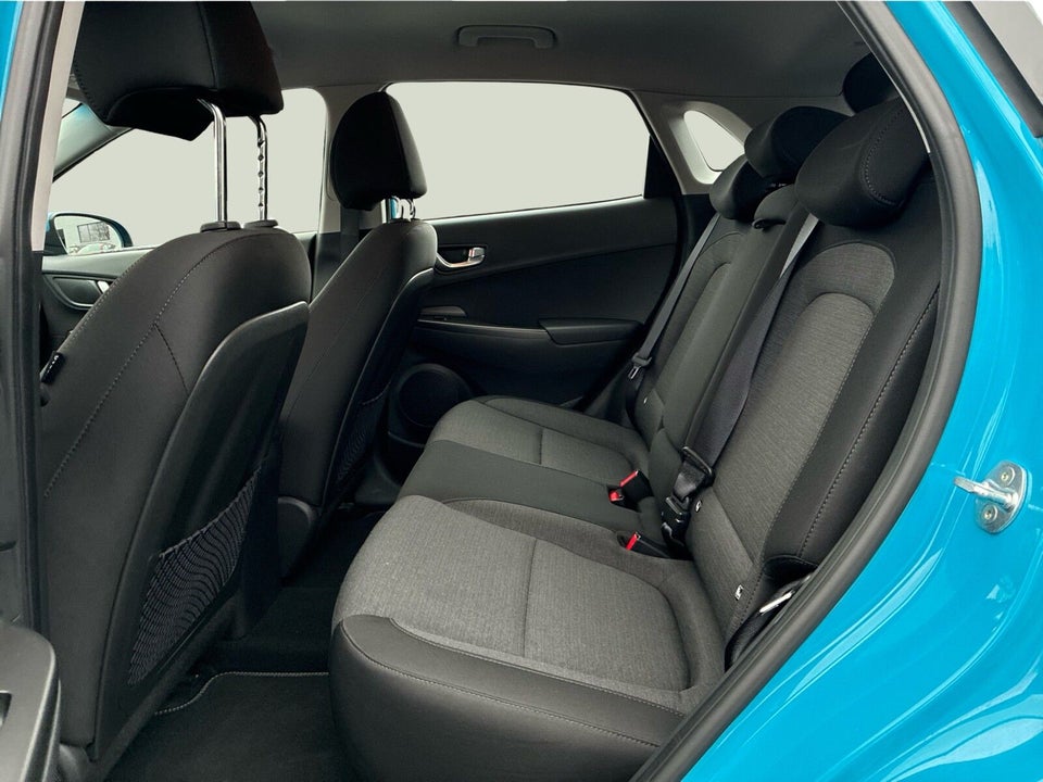 Hyundai Kona 39 EV Select 5d