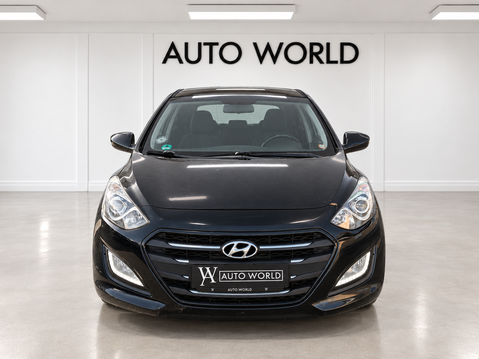 Hyundai i30 1,6 GDi Active+ 5d