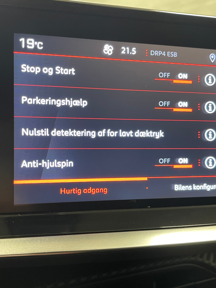 Peugeot 208 1,2 PureTech 100 Allure Sky 5d