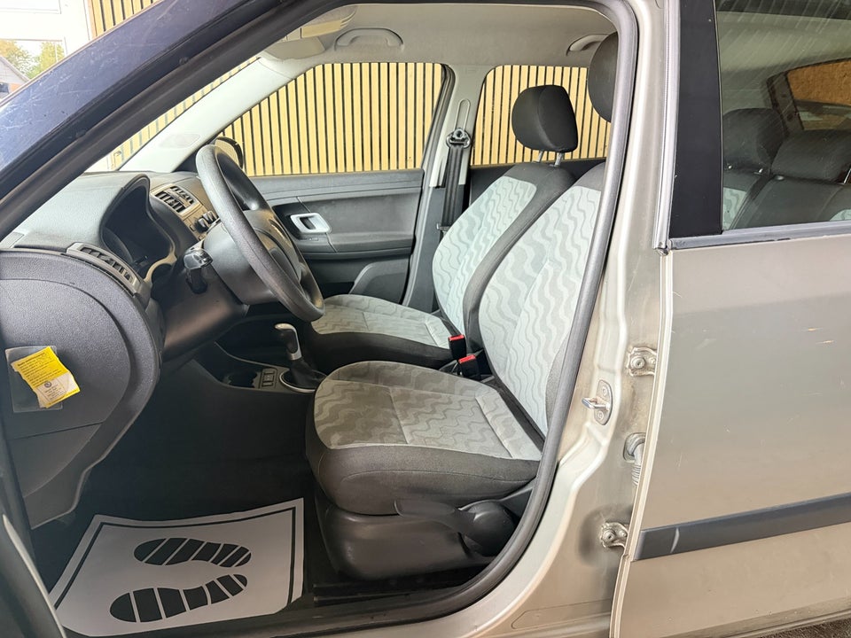Skoda Fabia 1,2 12V Ambiente 5d