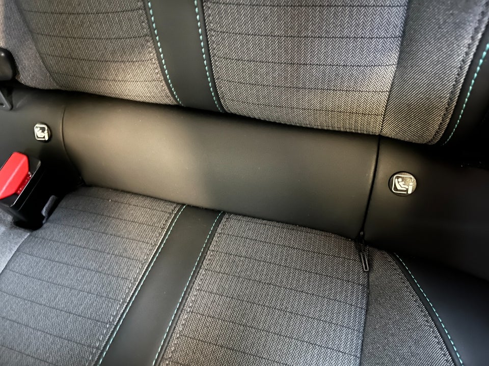 Peugeot e-208 50 Allure 5d