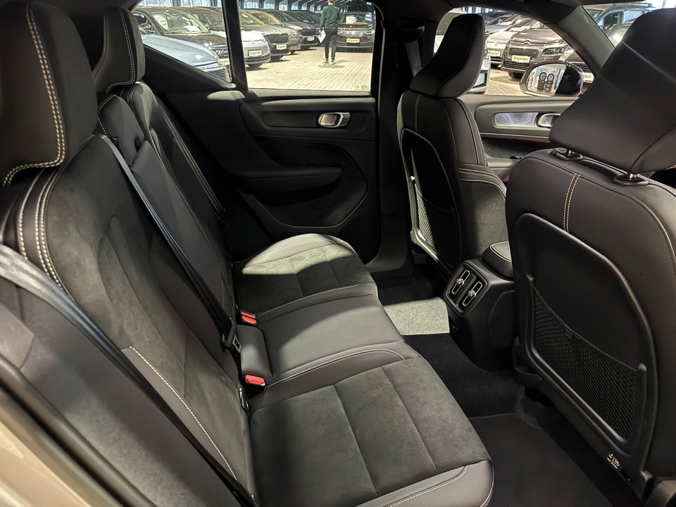 Volvo XC40 P6 ReCharge Core 5d