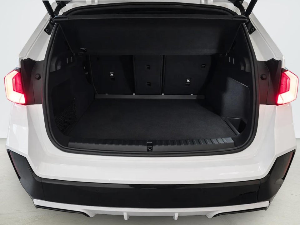 BMW iX1 eDrive20 M-Sport 5d