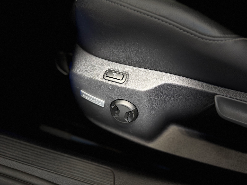 VW Golf VII 1,4 TSi 140 Highline DSG BMT 5d