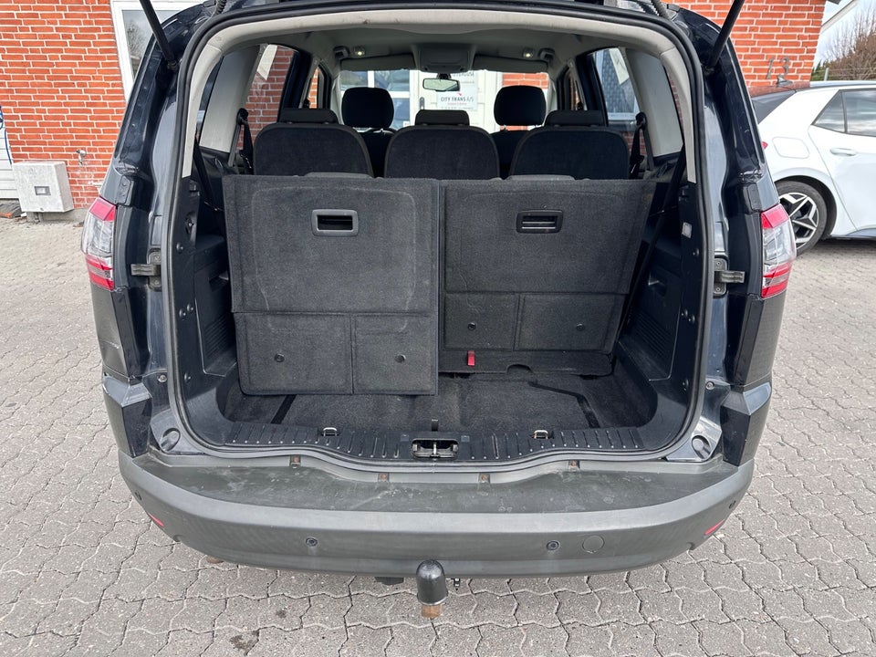 Ford S-MAX 2,0 TDCi 163 Titanium aut. 7prs 5d