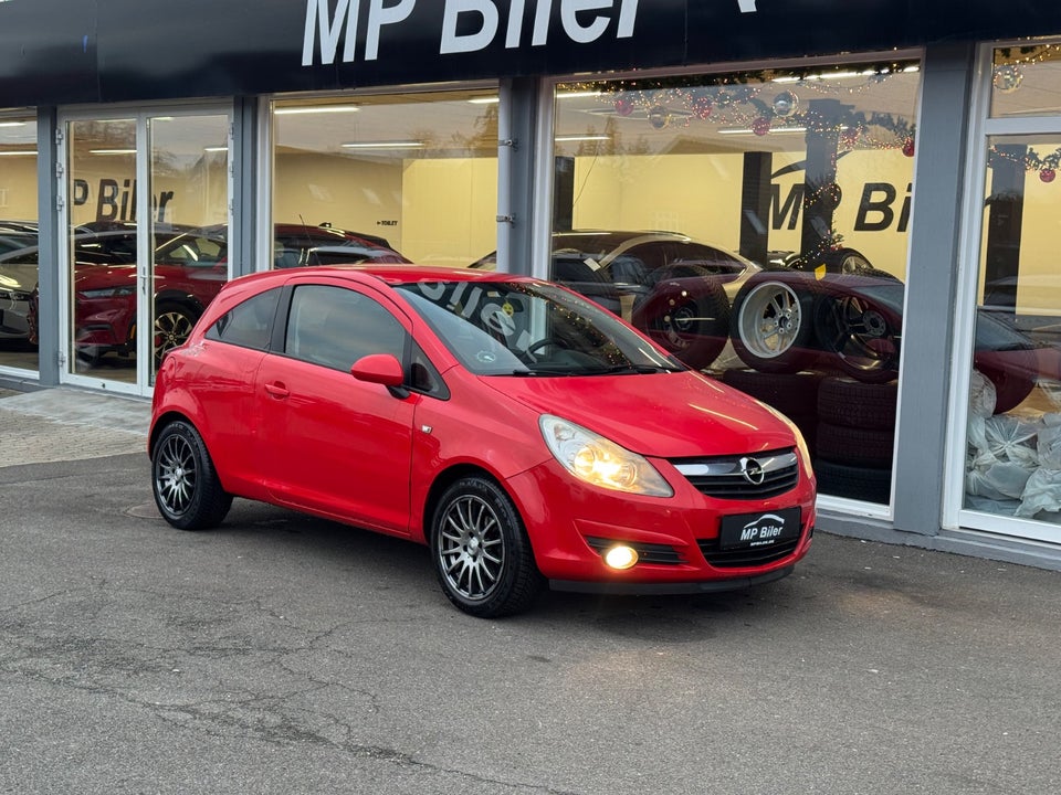 Opel Corsa 1,4 16V Enjoy 3d