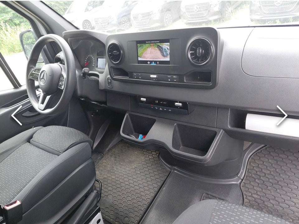 Mercedes Sprinter 319 2,0 CDi A2 Kassevogn aut. 4x4