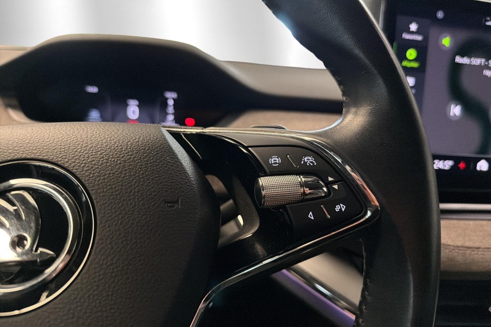Skoda Enyaq 80 iV Lodge 5d