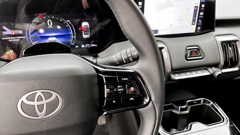 Toyota Urban Cruiser 61 Active 5d