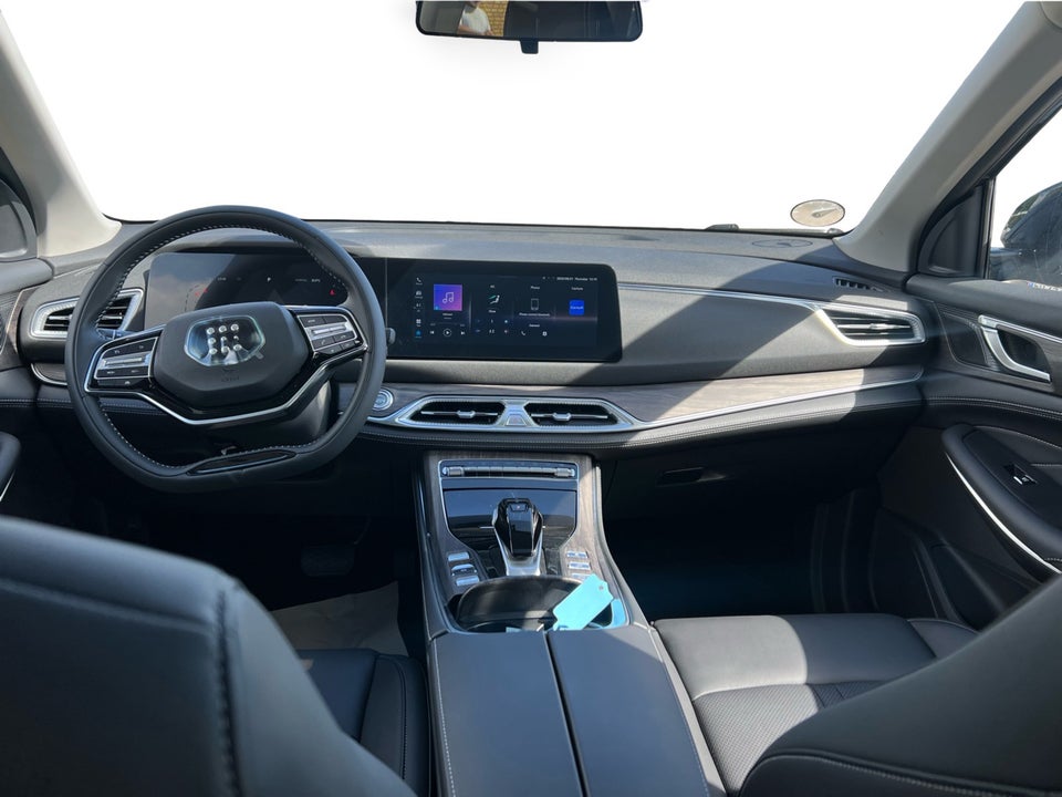 Navor E5 1,5 PHEV Rock 5d