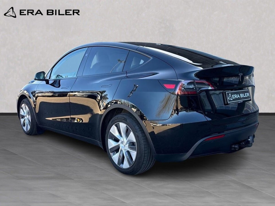 Tesla Model Y RWD 5d