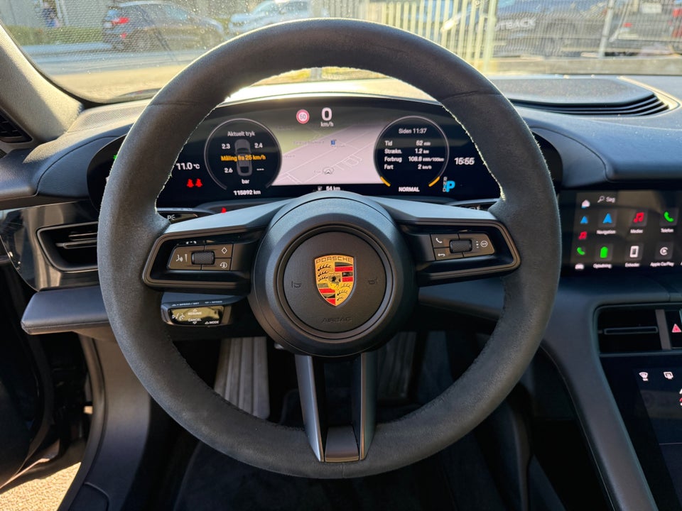 Porsche Taycan Performance+ 4d