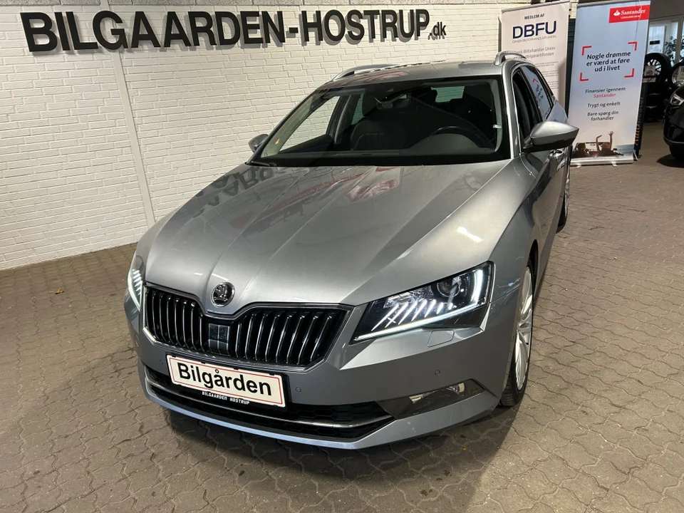 Skoda Superb 2,0 TDi 150 Style Combi DSG 5d