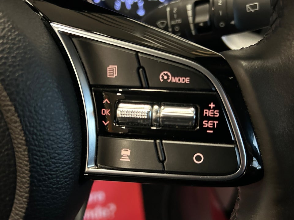 Kia XCeed 1,6 PHEV Prestige DCT 5d