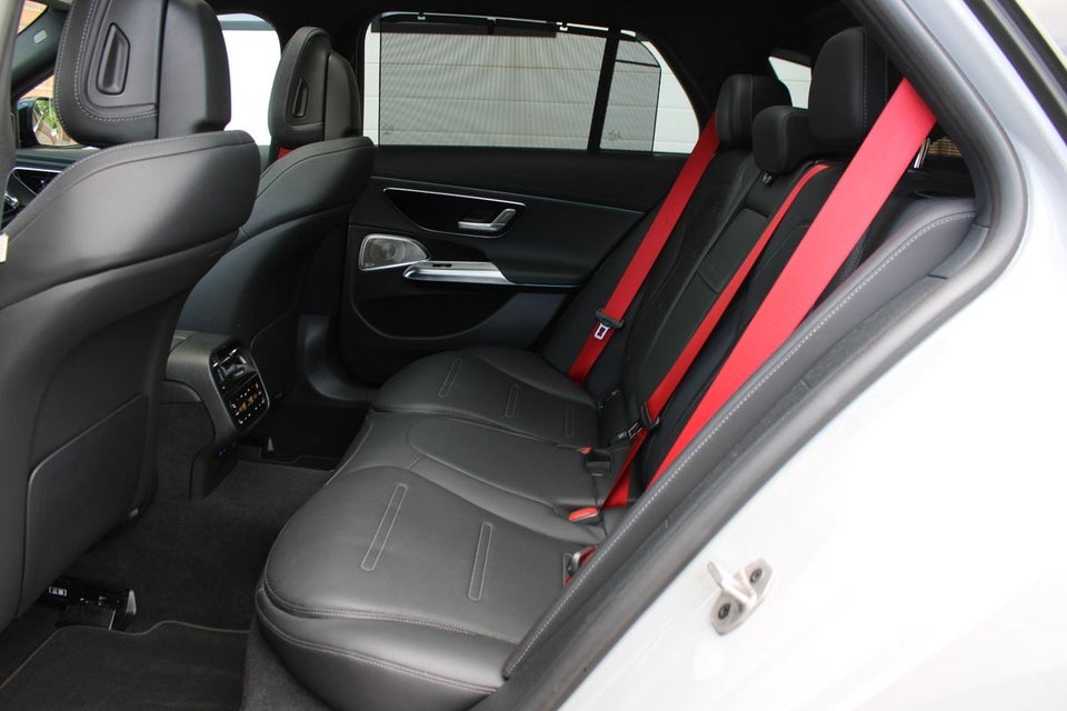 Mercedes E53 3,0 AMG Hybrid stc. aut. 4Matic+ 5d