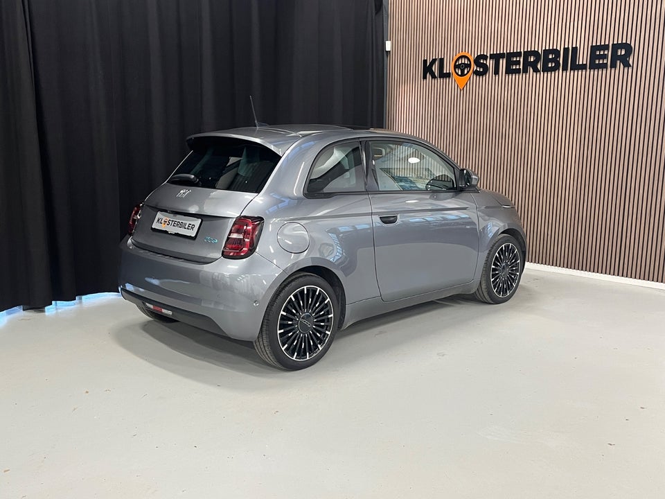 Fiat 500e 42 Icon 3d