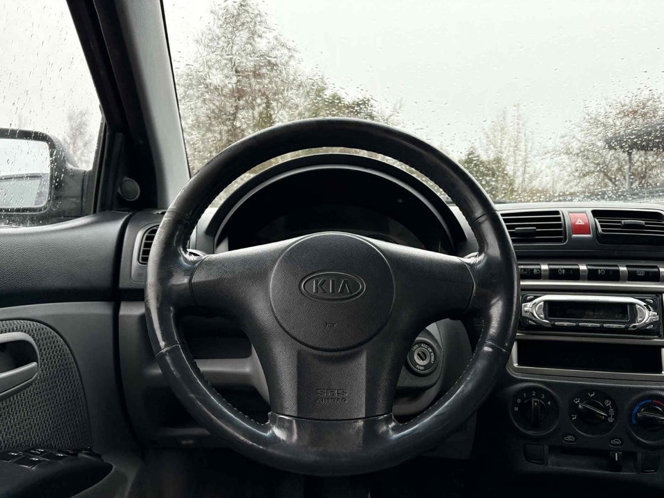 Kia Picanto 1,1 EX 5d