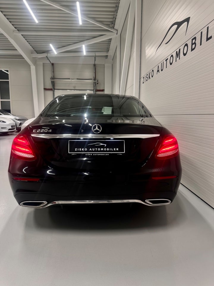 Mercedes E220 d 2,0 AMG Line aut. 4d