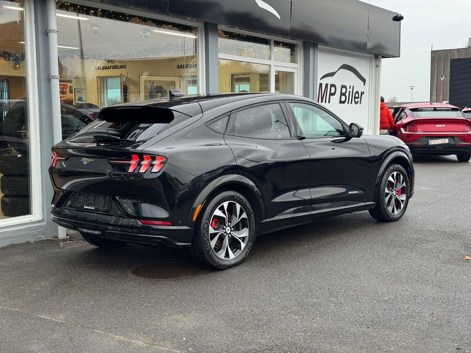 Ford Mustang Mach-E 98 Premium Extended Range 5d