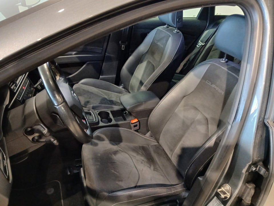 Seat Leon 2,0 TSi 300 Cupra ST DSG 5d