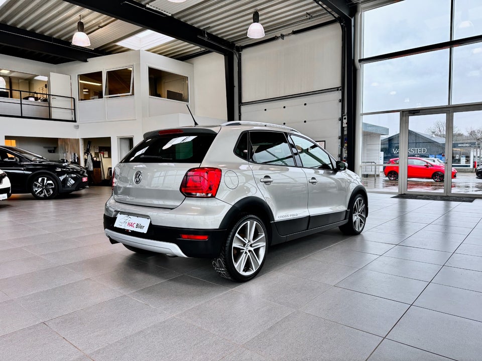 VW Polo Cross 1,6 TDi 90 5d