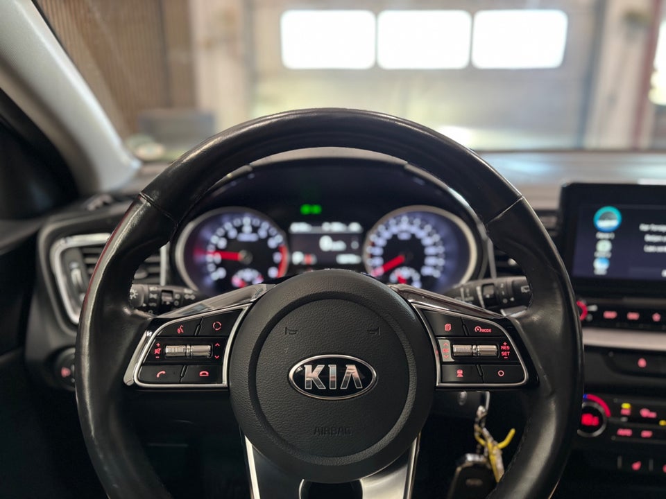 Kia XCeed 1,4 T-GDi Comfort DCT 5d