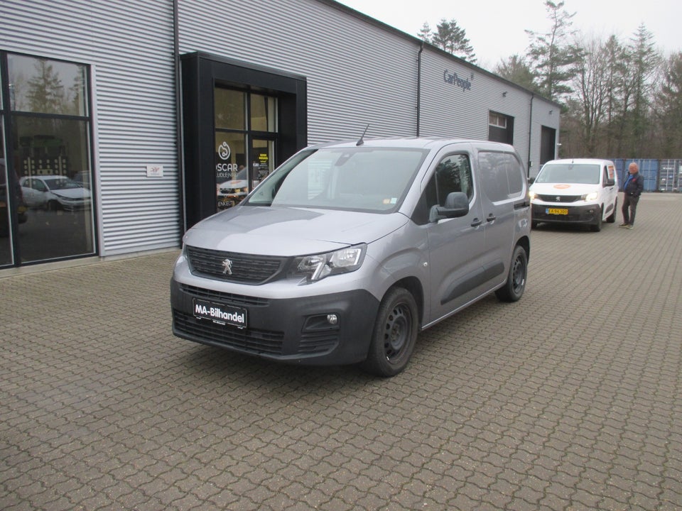 Peugeot Partner 1,5 BlueHDi 100 L1V1 Plus Van