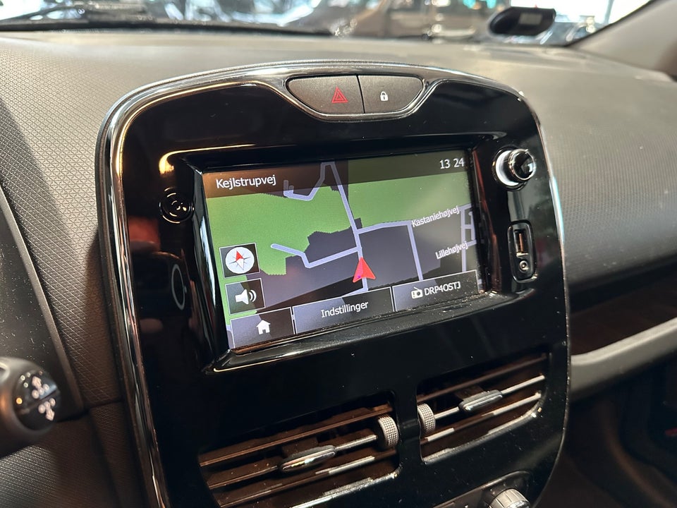 Renault Clio IV 0,9 TCe 90 Expression Sport Tourer 5d