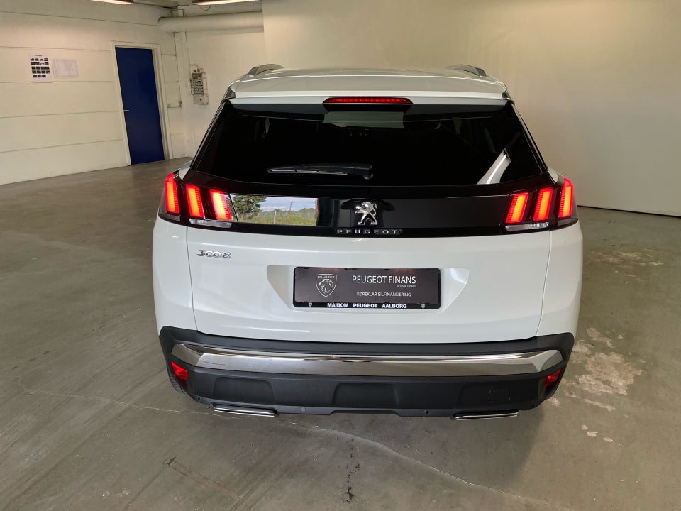 Peugeot 3008 1,2 e-THP 130 Allure 5d