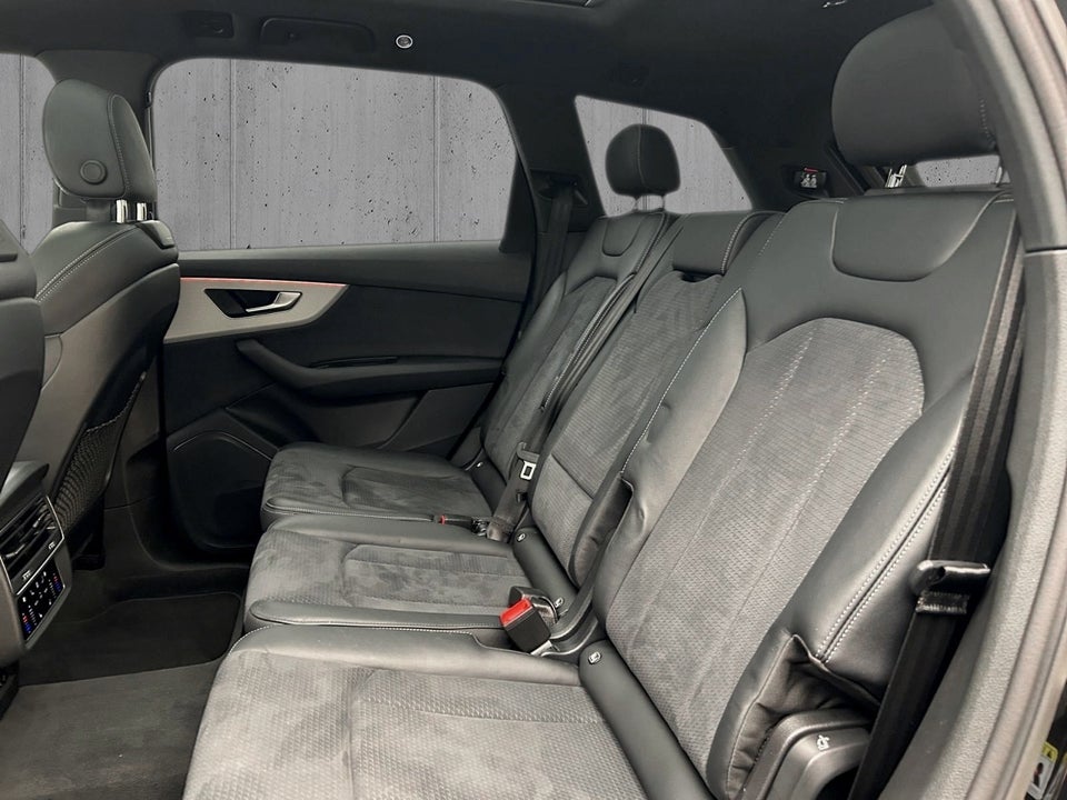 Audi SQ7 4,0 TFSi quattro Tiptr. 7prs 5d