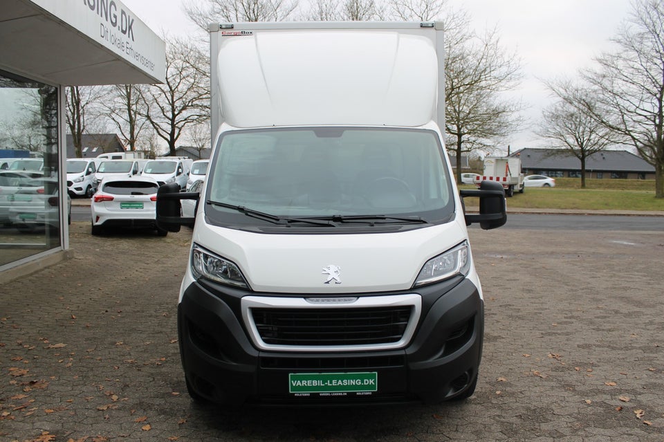 Peugeot Boxer 335 2,2 BlueHDi 165 L3 Alukasse m/lift 2d