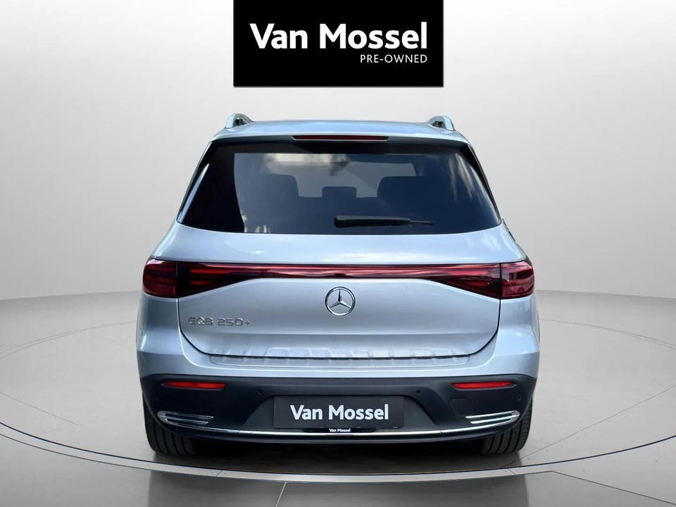 Mercedes EQB250+ Progressive Advance 5d