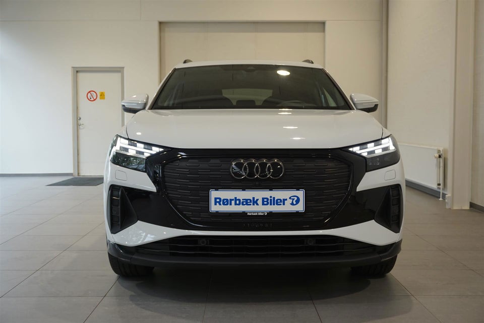 Audi Q4 e-tron 45 Advance quattro 5d