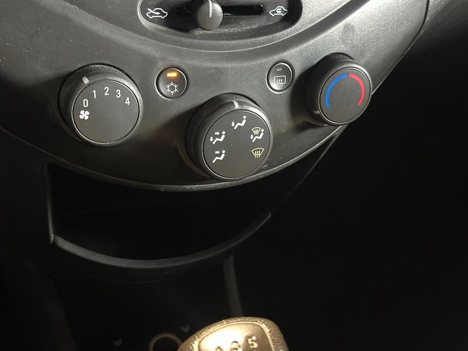 Chevrolet Spark 1,0 LS 5d