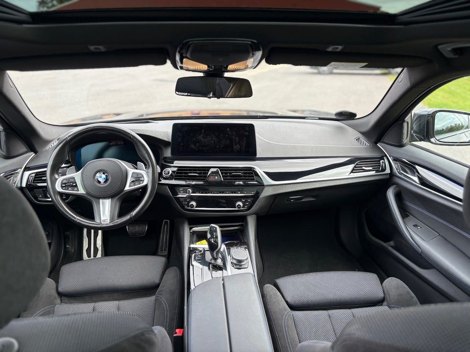 BMW 520d 2,0 Touring M-Sport xDrive aut. 5d