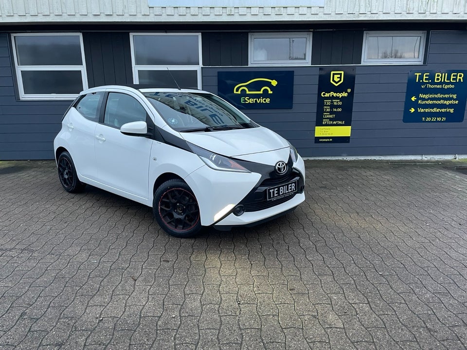 Toyota Aygo 1,0 VVT-i x-sky 5d