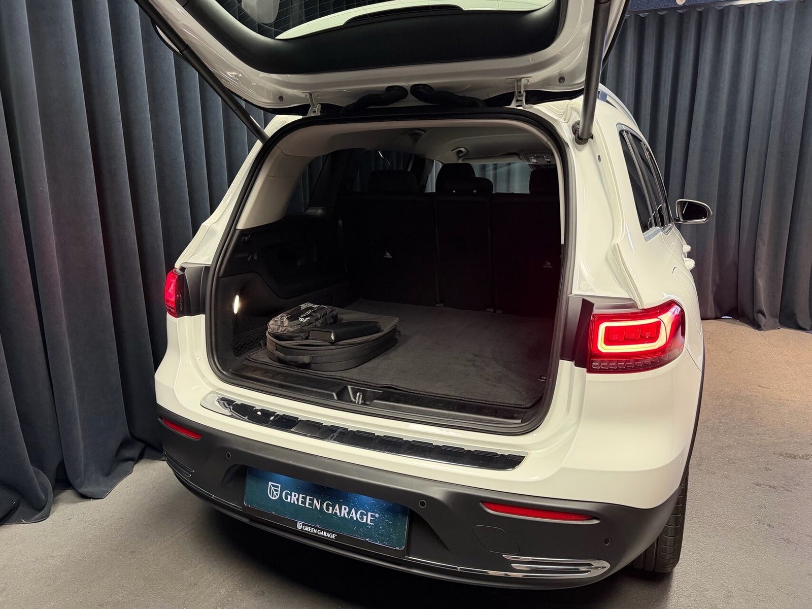 Mercedes EQB250+ Progressive 5d