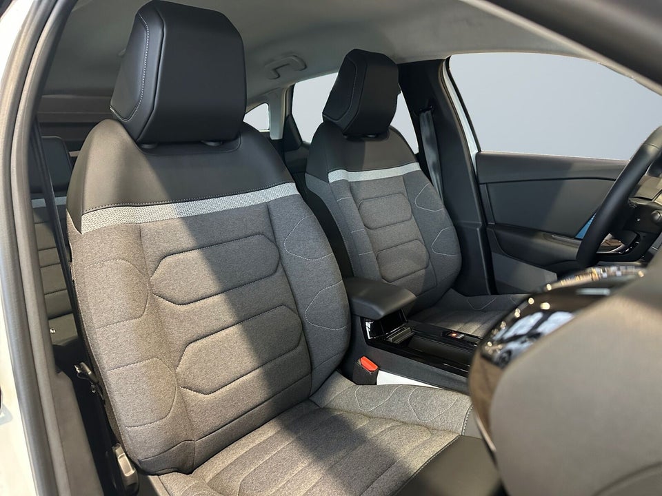 Citroën ë-C4 50 Feel 5d