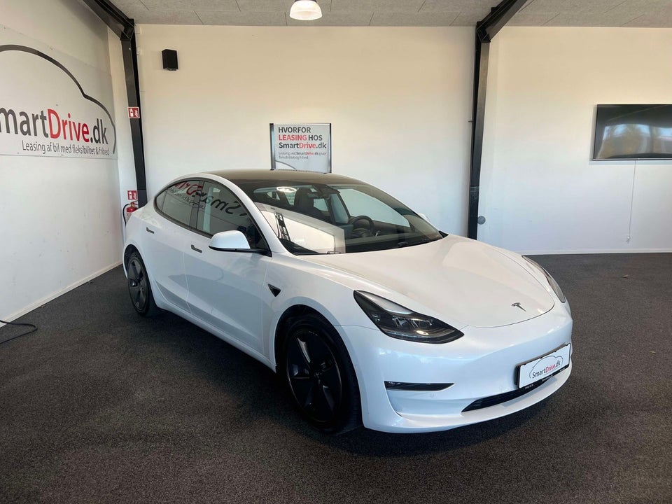 Tesla Model 3 Long Range AWD 4d