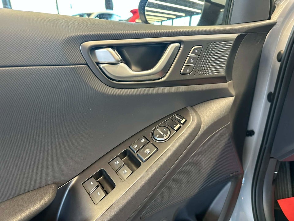 Hyundai Ioniq 1,6 PHEV Premium DCT 5d