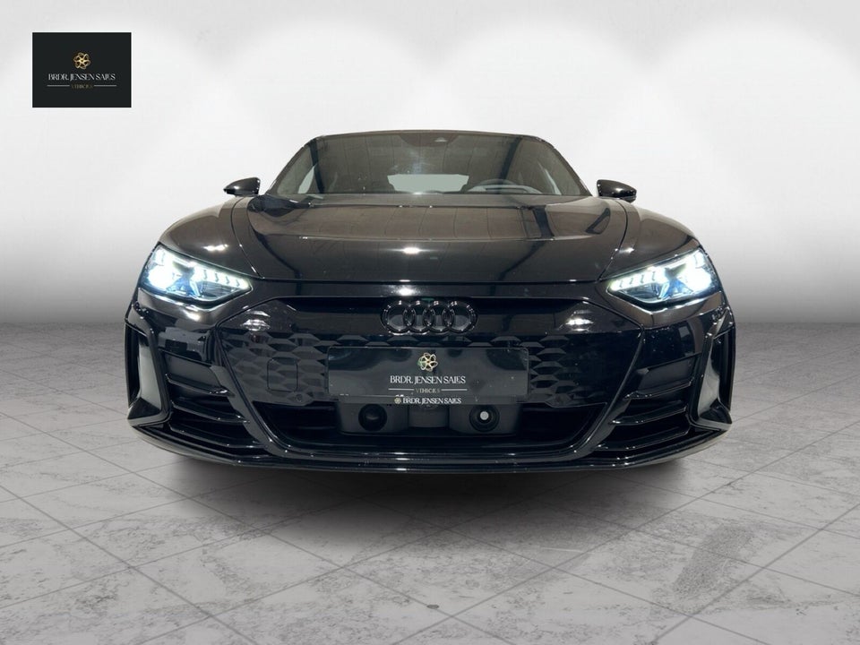 Audi RS e-tron GT quattro 4d