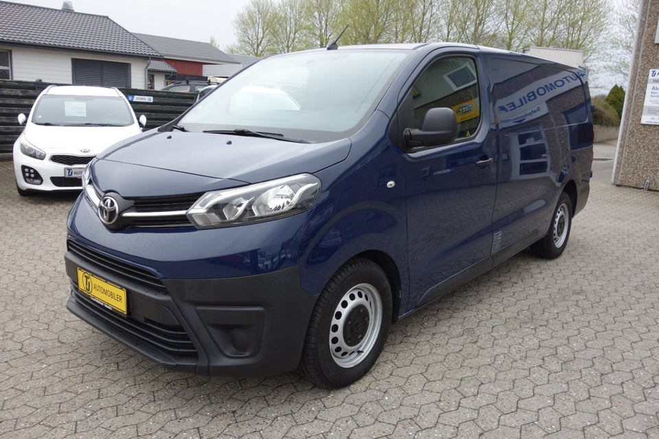 Toyota ProAce 2,0 D 120 Long Comfort 5d