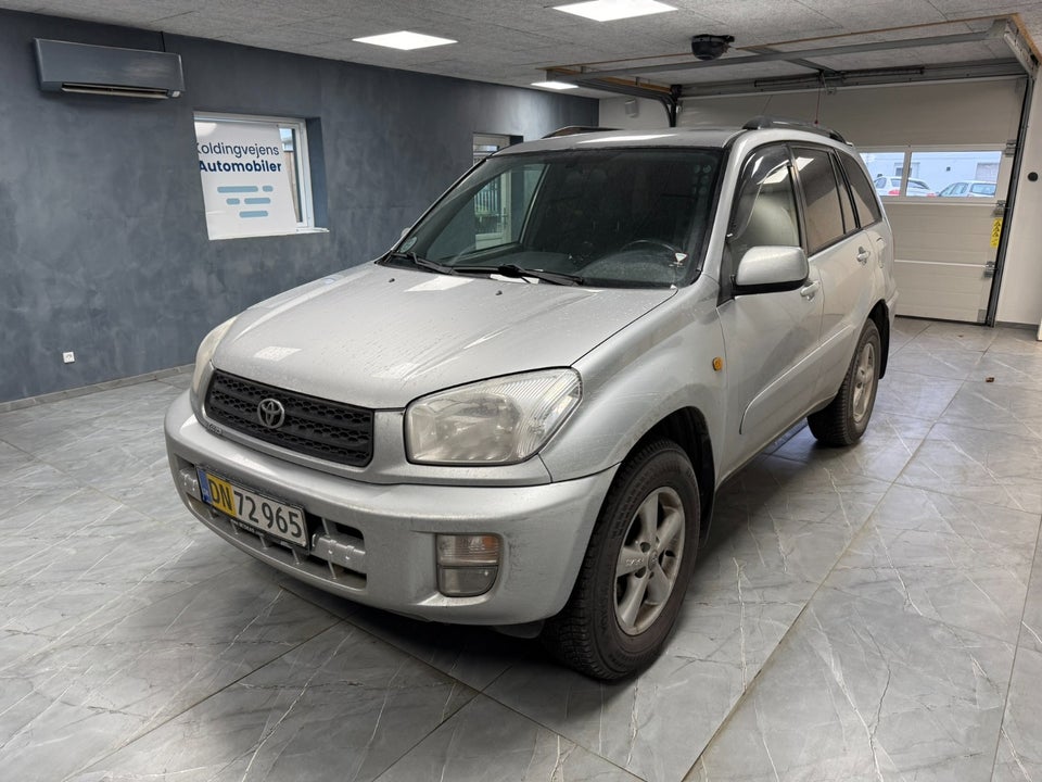 Toyota RAV4 2,0 VVT-i 4x4 5d