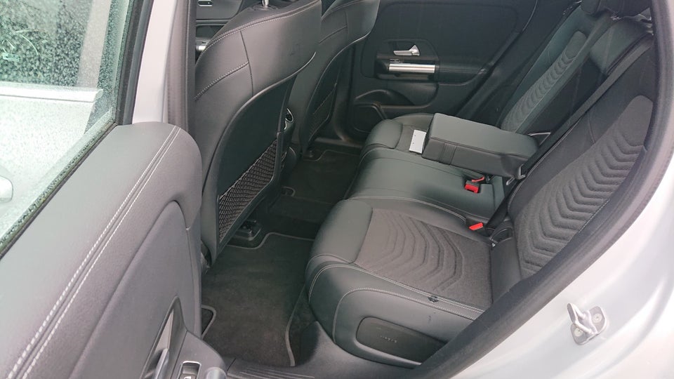 Mercedes EQA250+ Progressive 5d