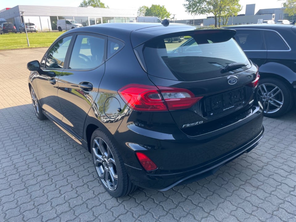 Ford Fiesta 1,0 EcoBoost mHEV ST-Line X 5d