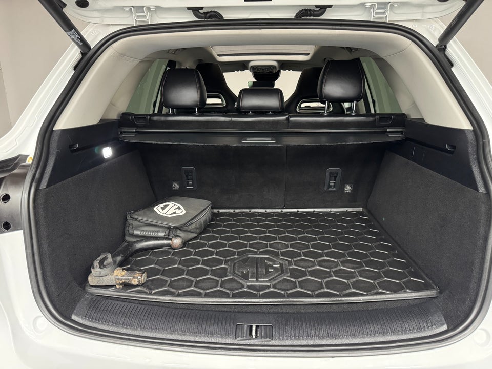 MG EHS 1,5 PHEV Luxury 5d